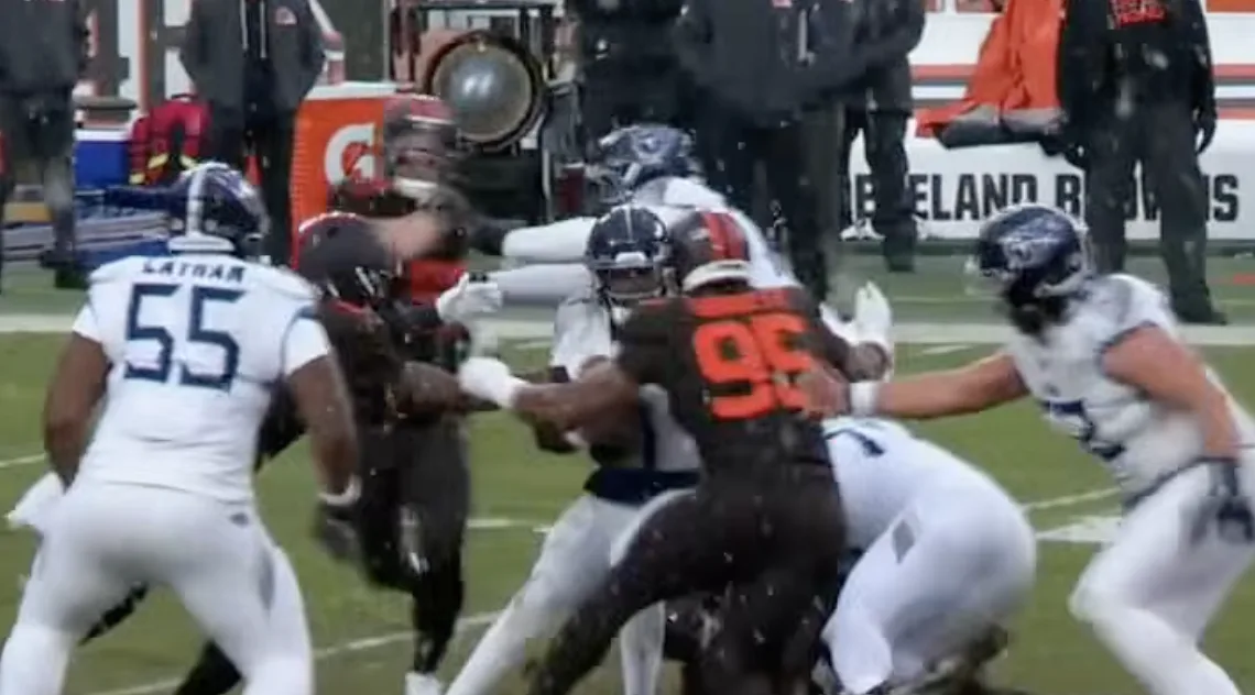 Myles Garrett Will Have Arthroscopic Knee Surgery, Headed To IR