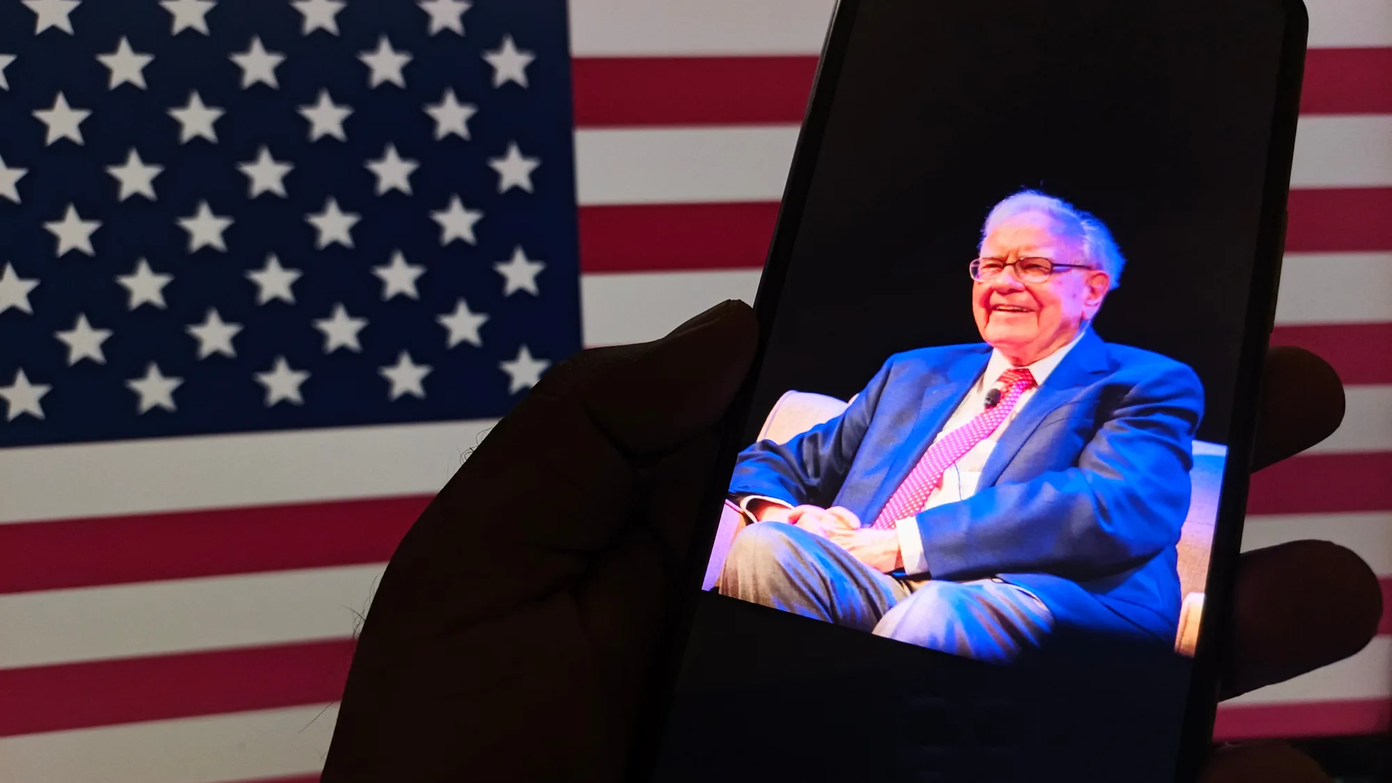 Warren Buffett Steps Down As Berkshire Hathaway Chairman